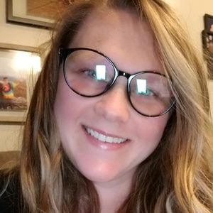 Meet your Posher, Brandi